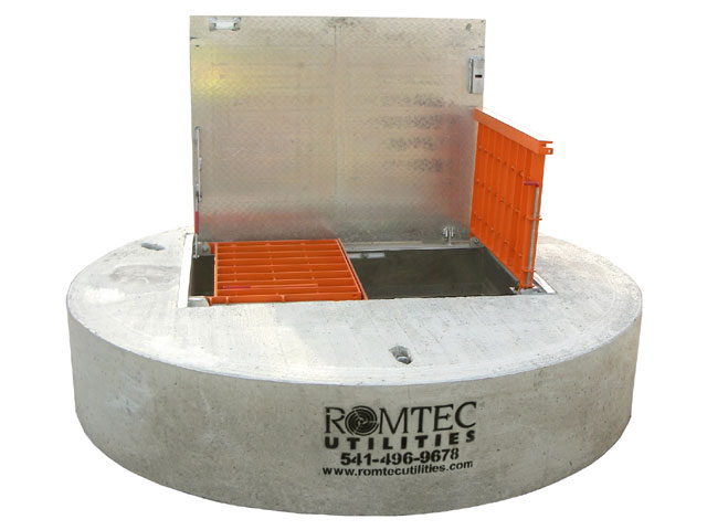 Wet Well Safety Hatch with Fall Protection