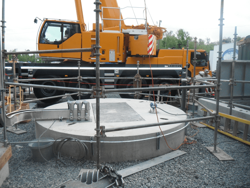 industrial-process-pump-station-with-radar-level-sensor