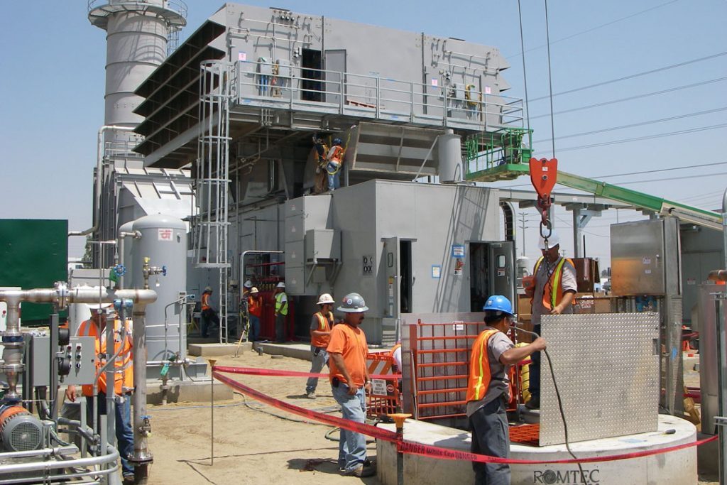 power-generation-plant-with-pump-station-to-supply-fresh-water