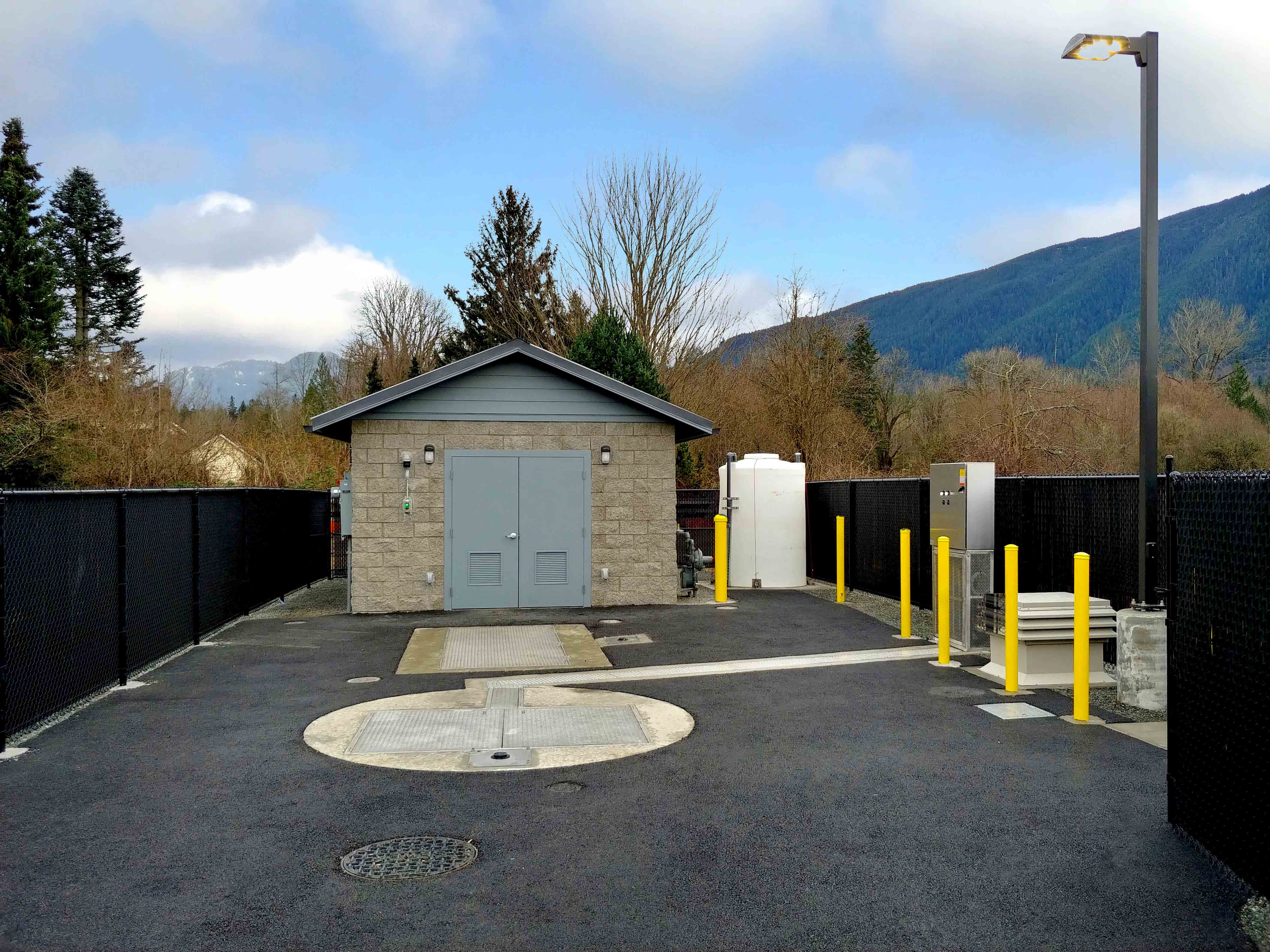 Cedar Landing (WA)1 Utility Building for Water Pump Station