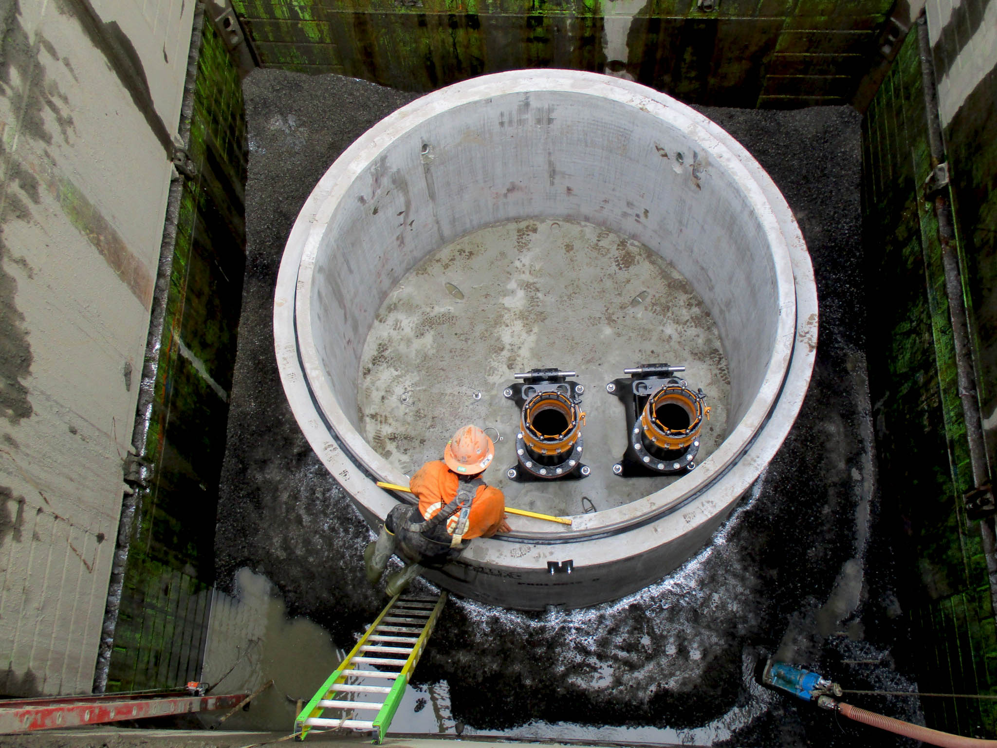 prologis-meadows-d-ca-10 Stormwater Wet Well Installation