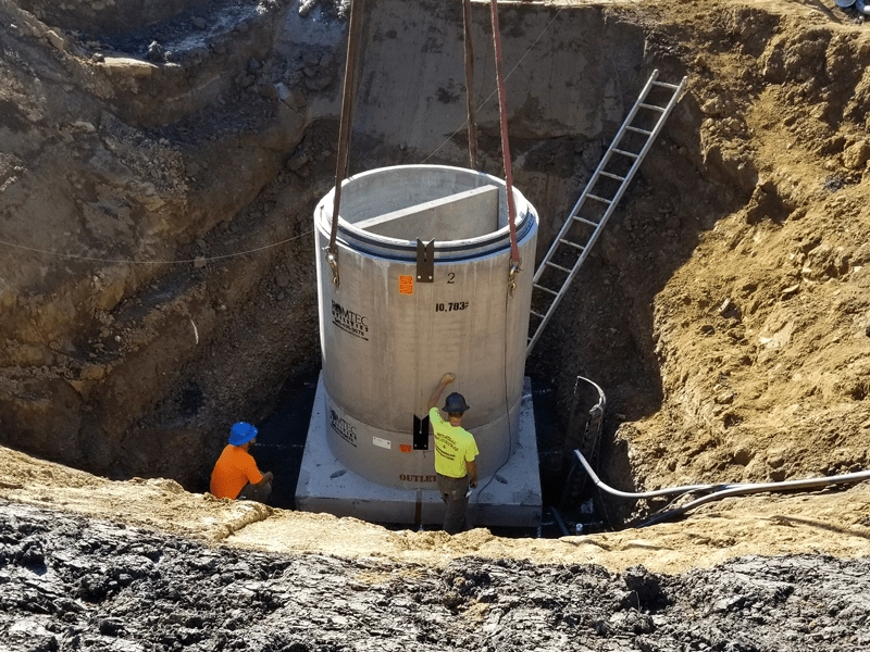 Stormwater Pump Station with Energy Dissipating Weir Wall