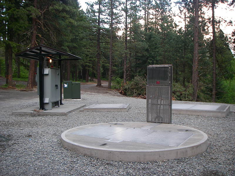 Wastewater Lift Station with Steel Shelter