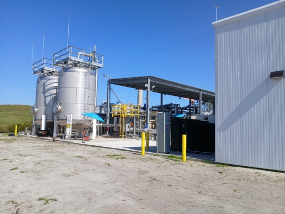 Complete Wastewater System with Thern Crane for Lifting Components