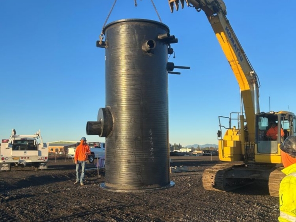 HDPE wet well installation for the agriculture center wastewater lift station in Albany, Oregon
